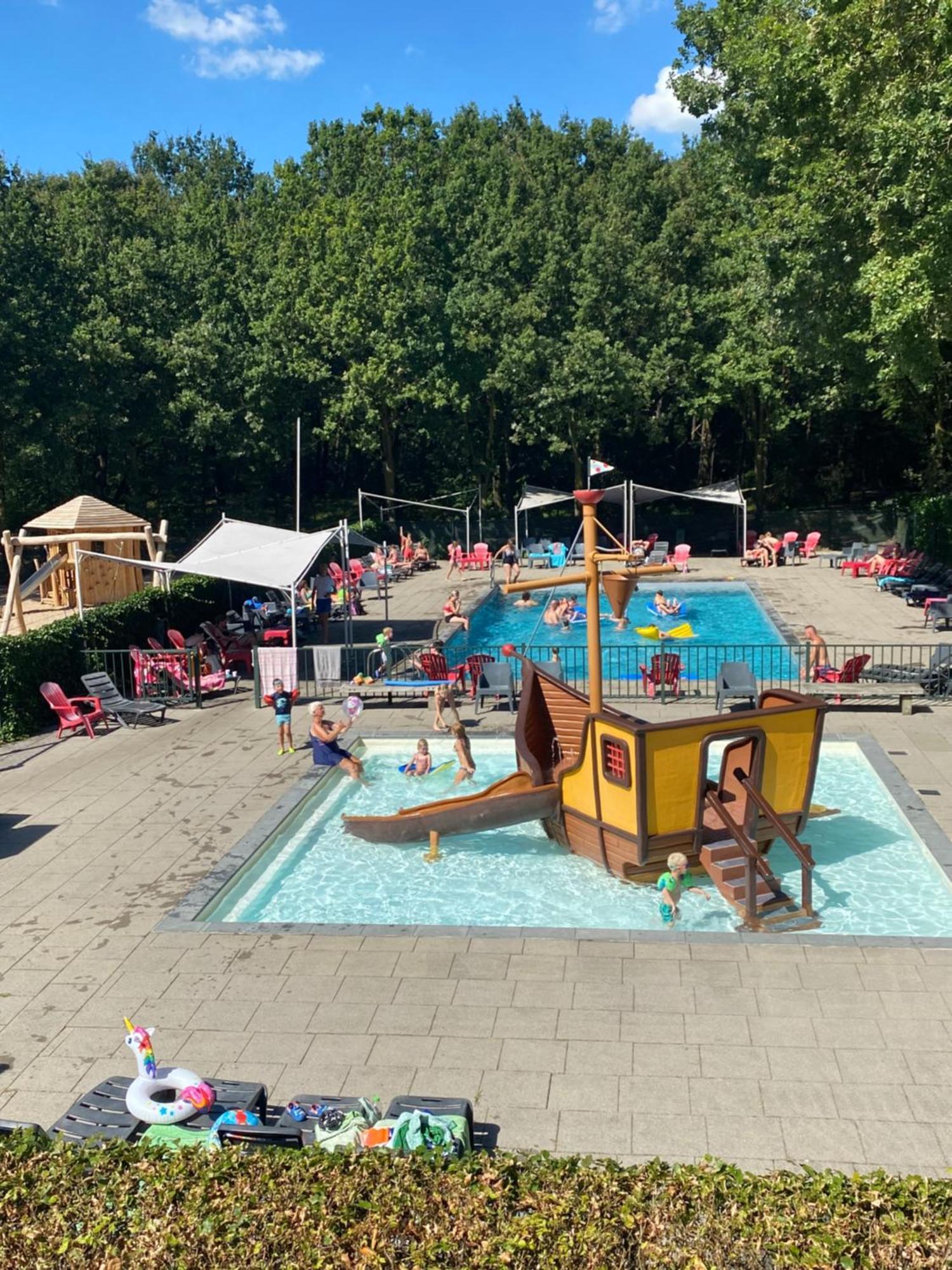 Holiday Park Duinhoeve Udenhout Eksteriør bilde